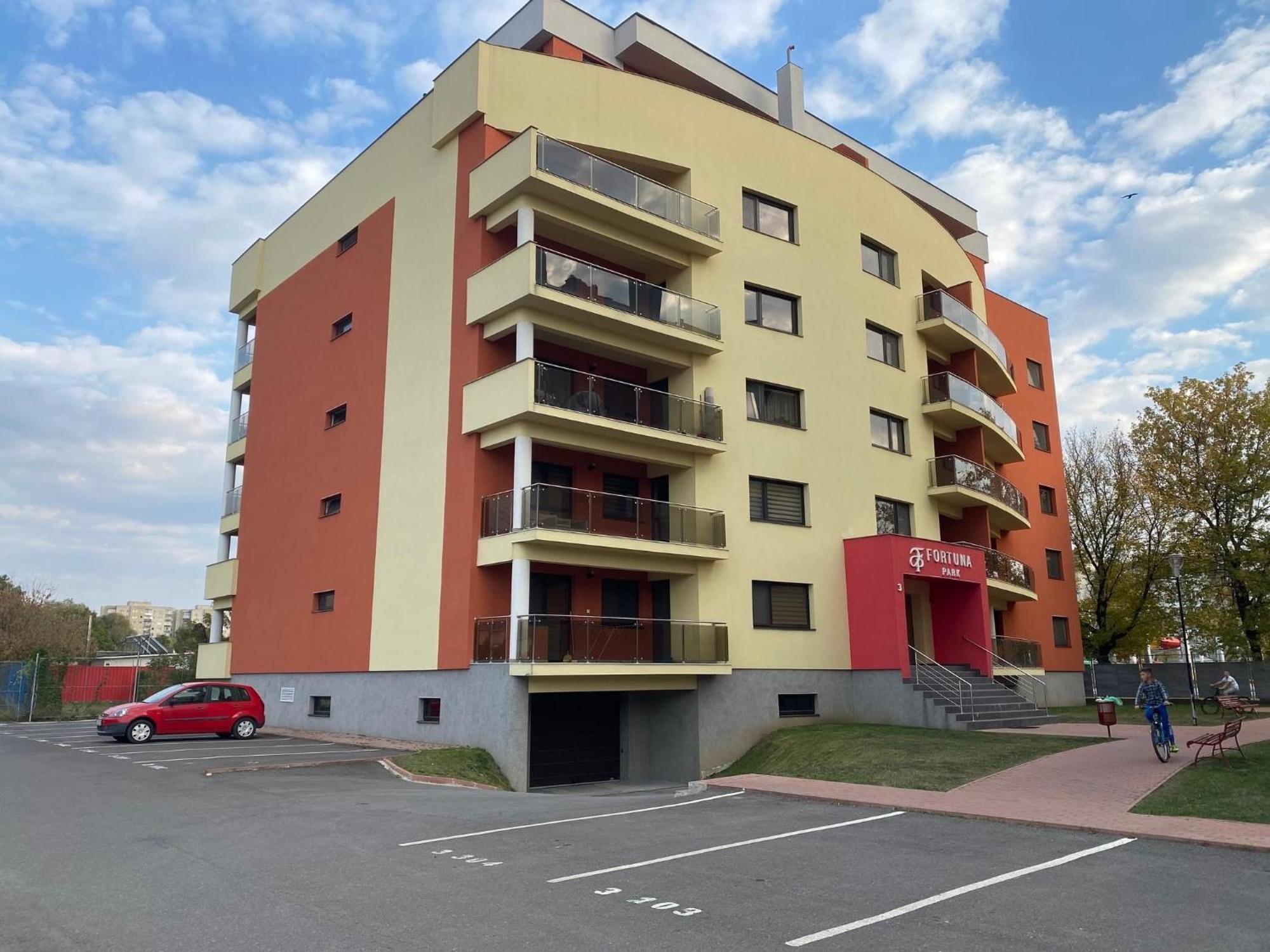 Studio Fortuna Park Sfantu Gheorghe  Exterior photo